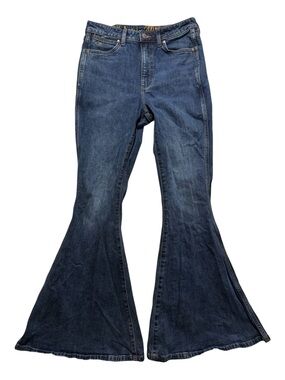 Wrangler x Lainey Wilson Bell Bottom Jeans High Rise Flare Dark Wash Size 7/8